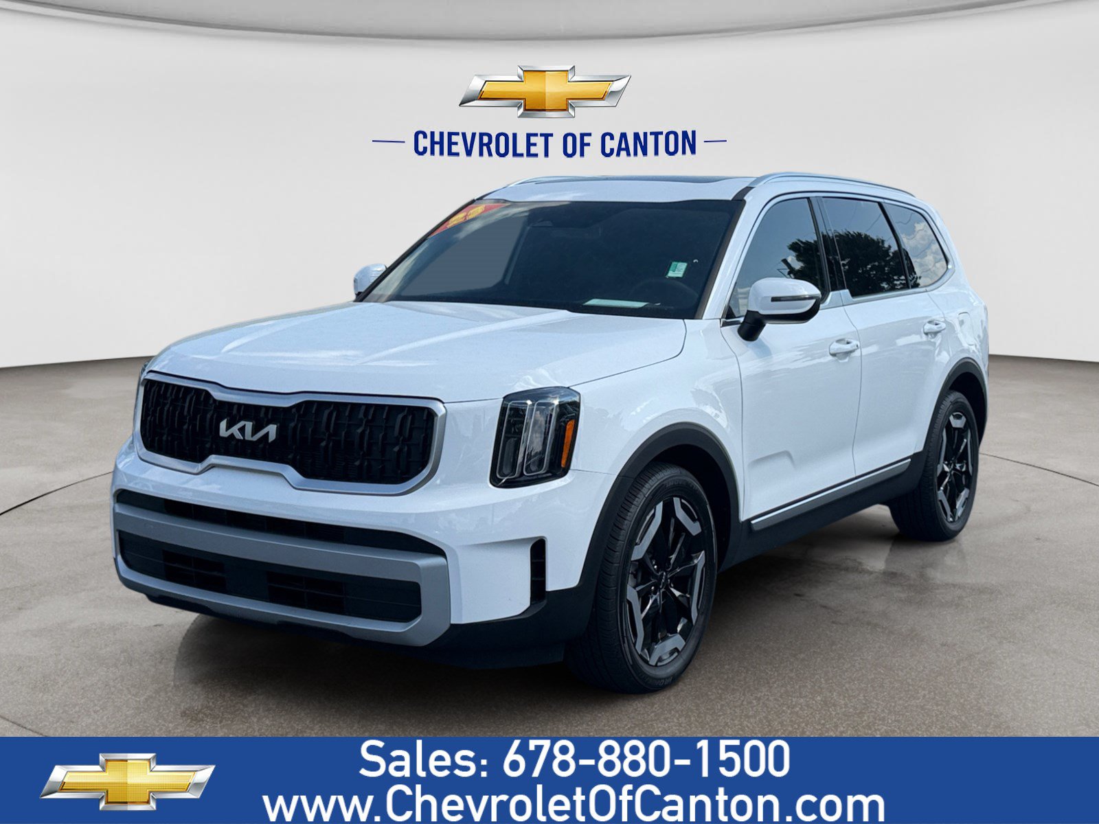 Used 2023 Kia Telluride EX w/ EX Captain's Chair Package