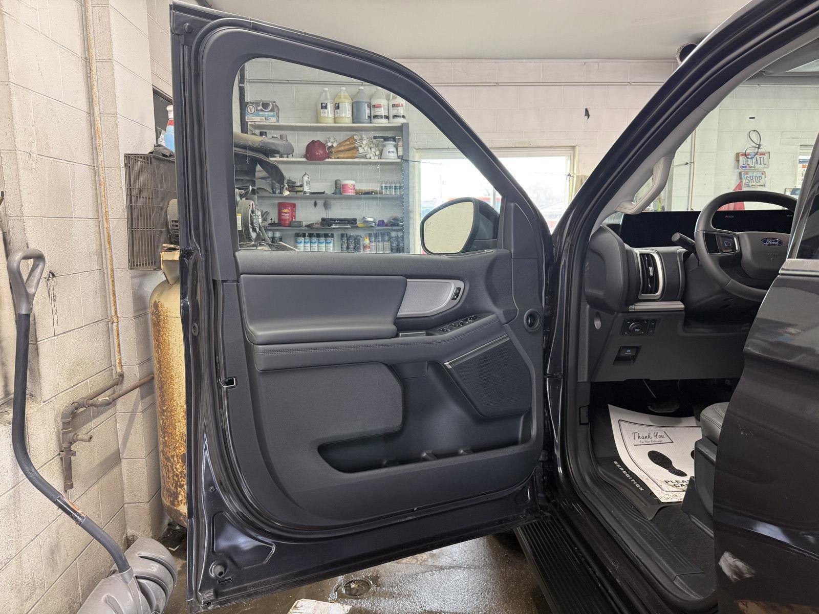 New 2026 Ford Expedition Active image 11