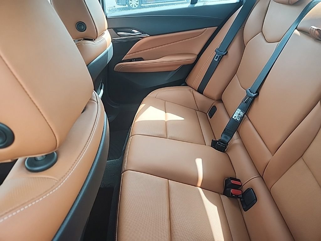 Used 2020 Cadillac CT4 Premium Luxury RWD image 12