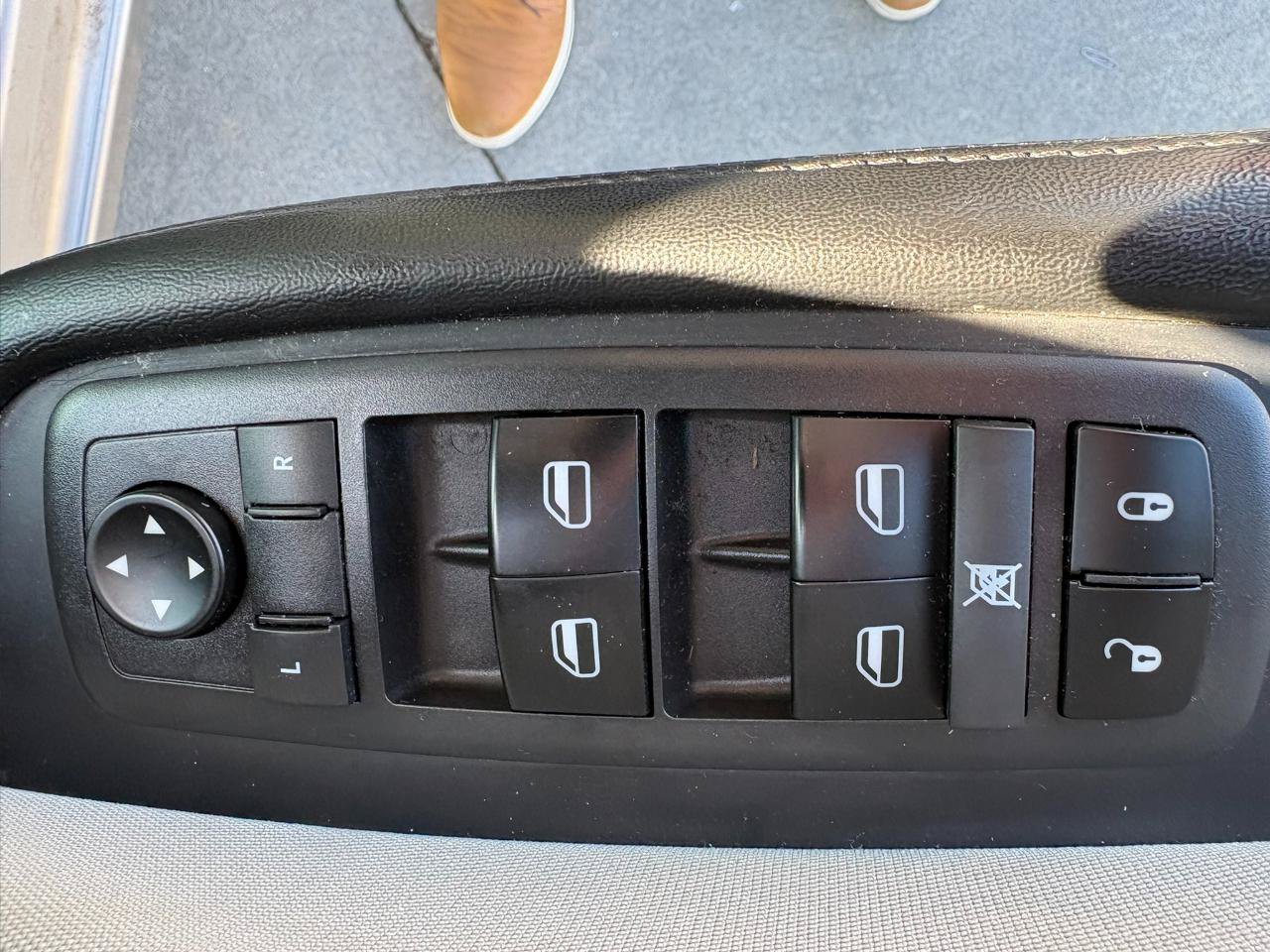 Used 2014 Dodge Dart SXT w/ Rallye Appearance Group FWD image 9