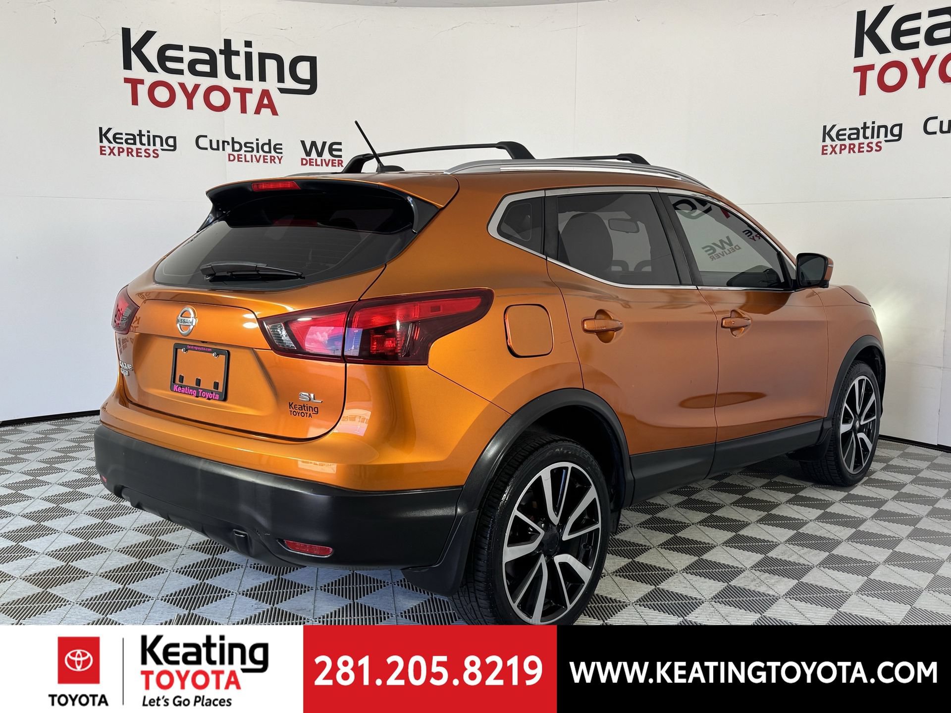 Used 2017 Nissan Rogue Sport SL w/ SL Premium Package FWD image 5