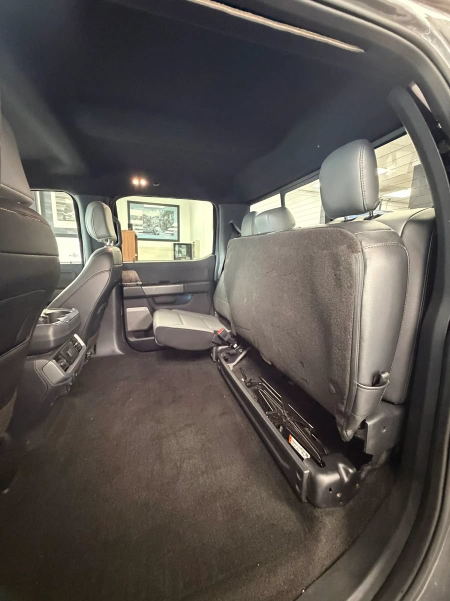 Used 2022 Ford F150 Lightning Lariat AWD/4WD image 34