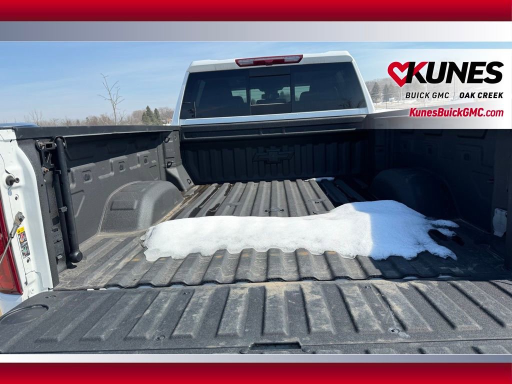 Used 2024 Chevrolet Silverado 2500 LTZ w/ LTZ Plus Package image 5