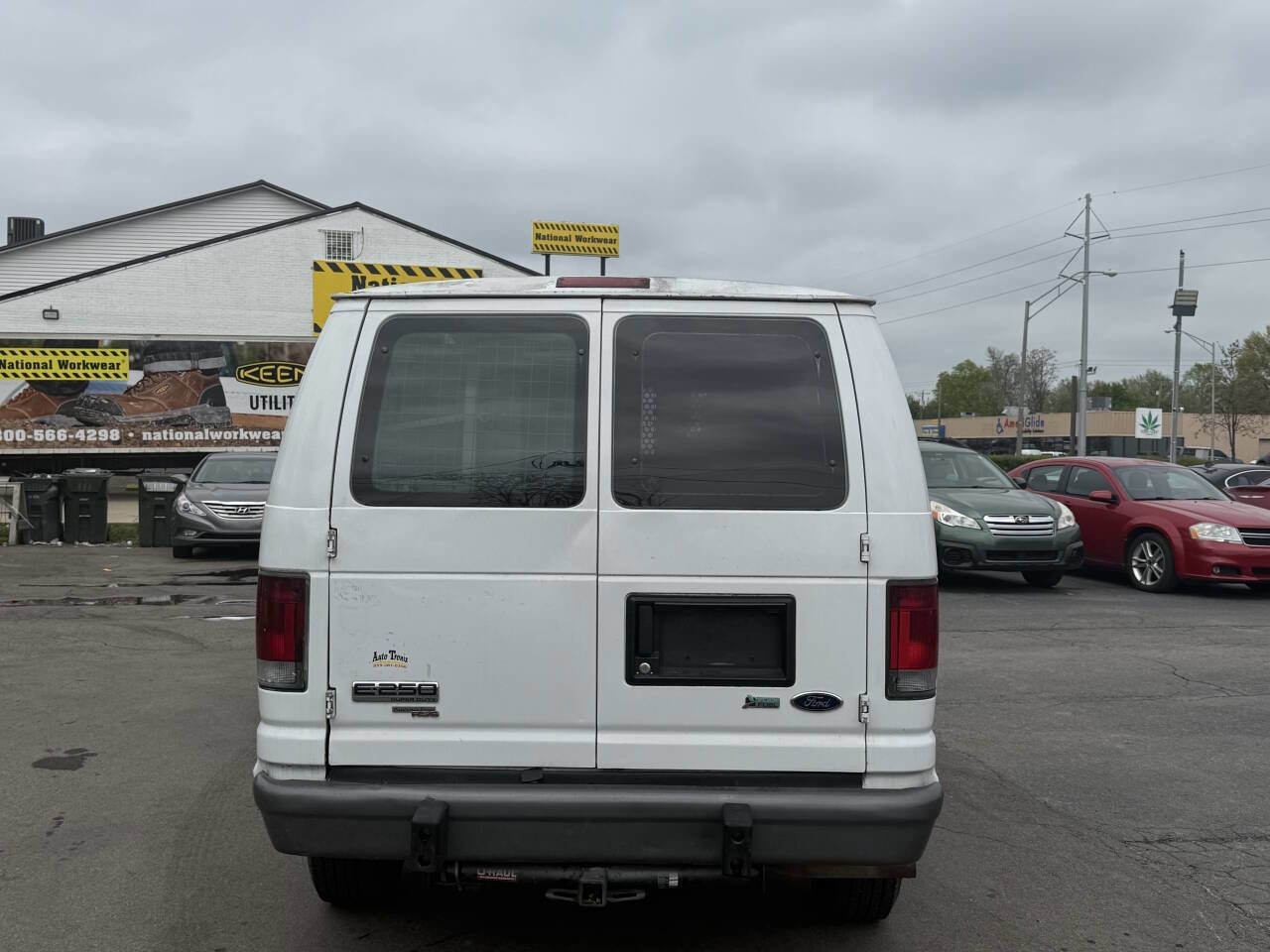 Used 2012 Ford E-250 and Econoline 250 w/ PWR Group RWD image 5