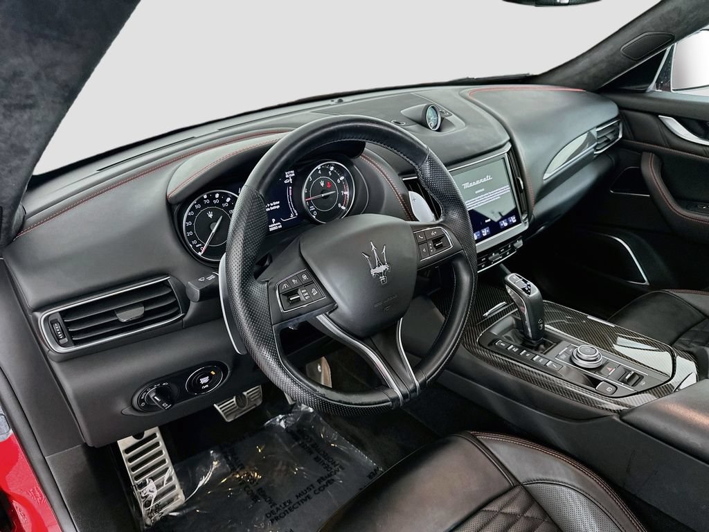 Used 2022 Maserati Levante F Tributo AWD/4WD image 4