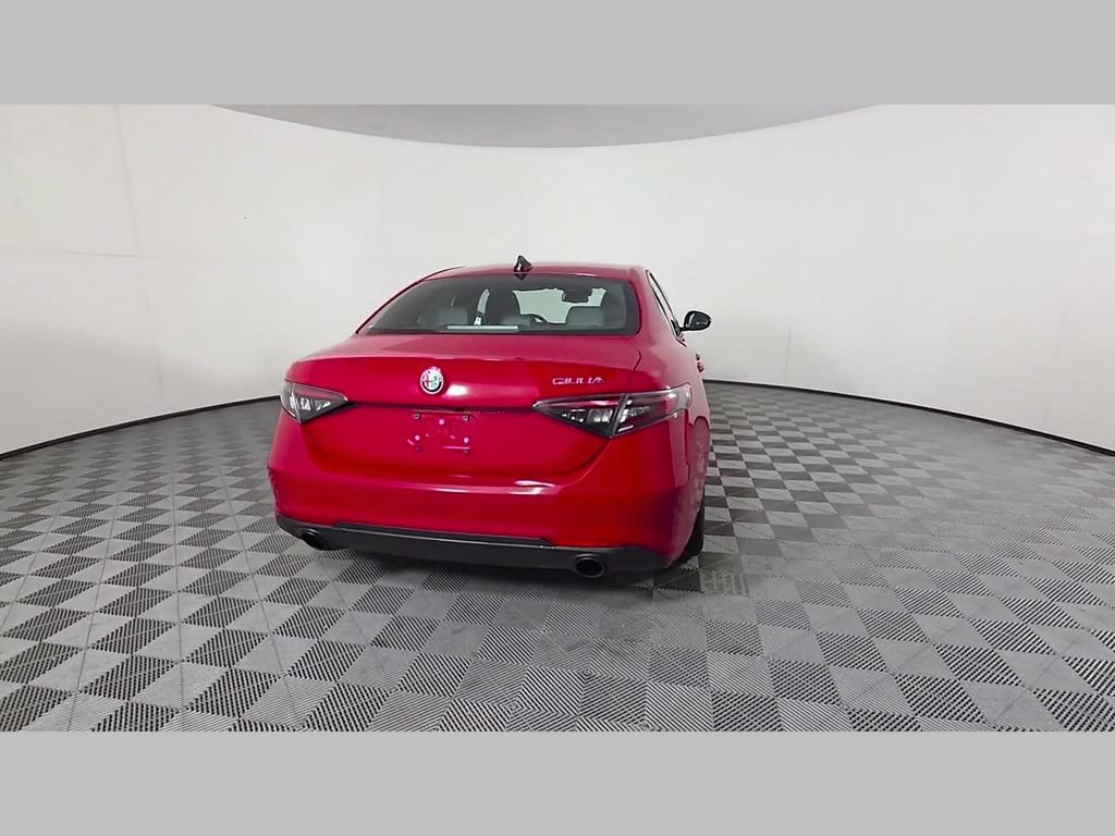 Used 2024 Alfa Romeo Giulia Sprint RWD image 43
