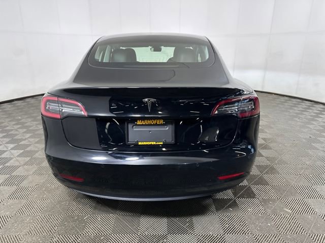 Used 2019 Tesla Model 3 Standard Range Plus image 4