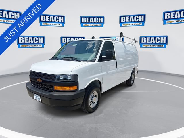 New 2026 Chevrolet Express 2500 w/ Driver Convenience Package RWD image 4