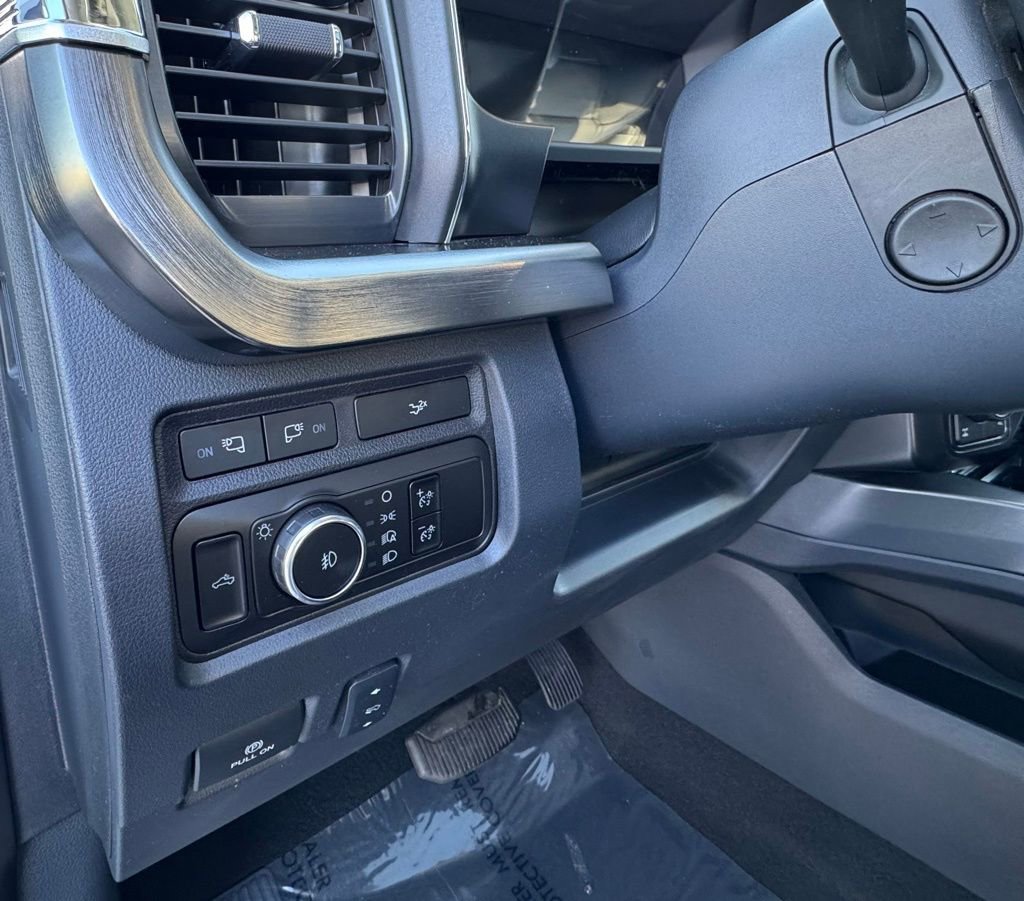 Used 2024 Ford F250 Lariat w/ Lariat Ultimate Package image 19