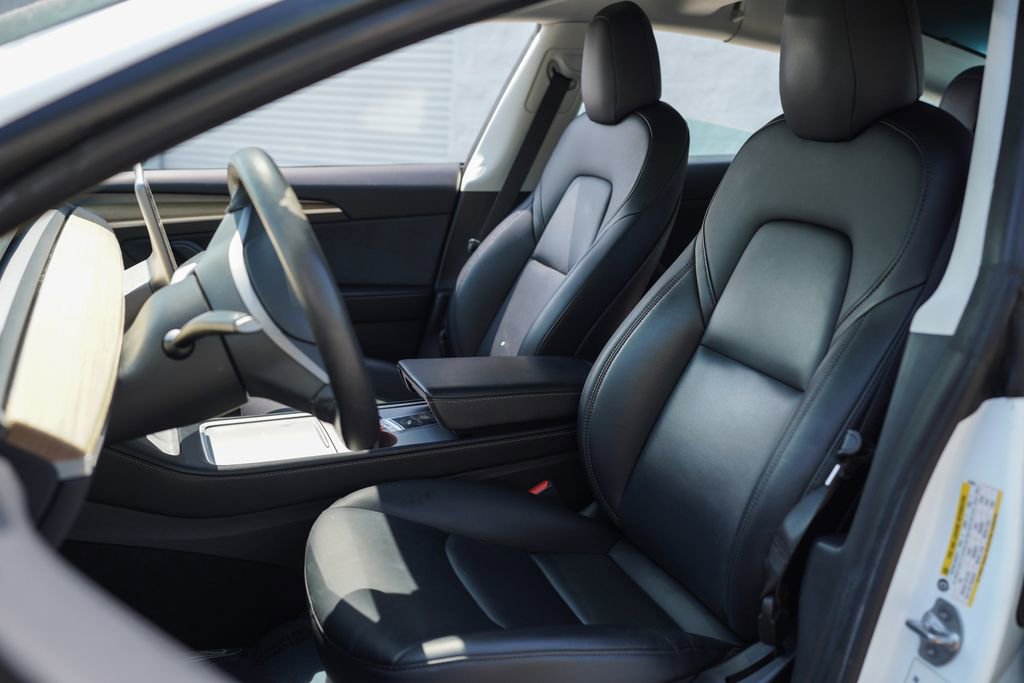Used 2021 Tesla Model 3 Standard Range Plus RWD image 23