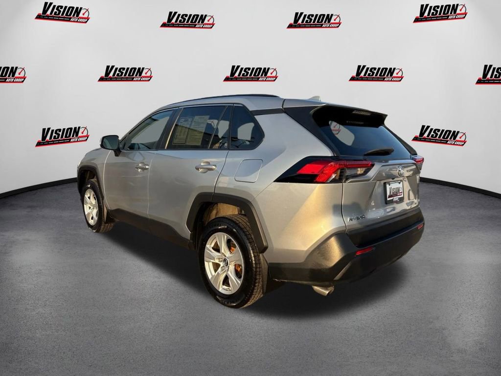 Used 2019 Toyota RAV4 XLE image 7