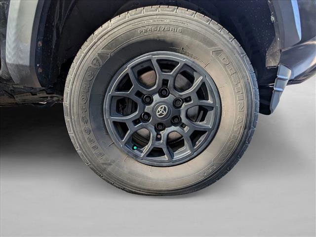 Used 2022 Toyota Tacoma SR w/ SX Package RWD image 6