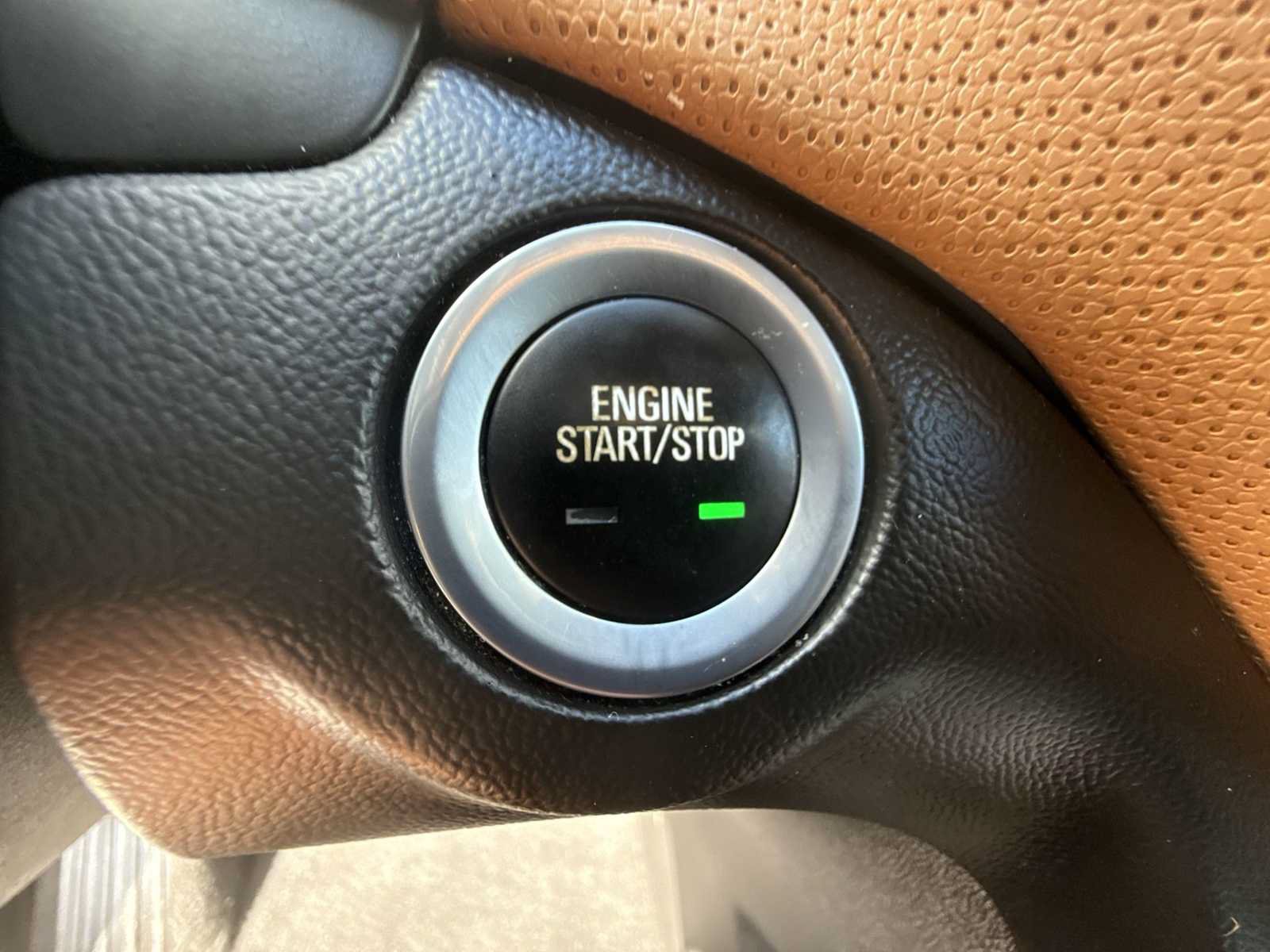 Certified 2019 Chevrolet Equinox Premier FWD image 16