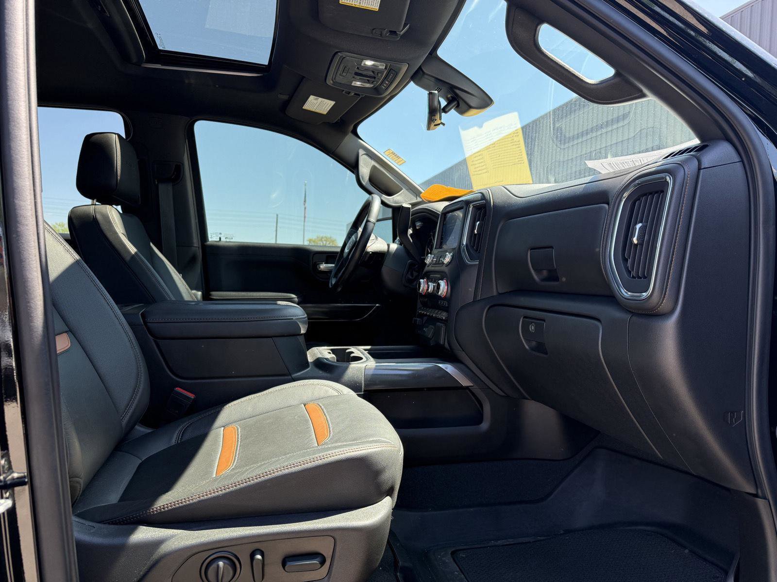Used 2021 GMC Sierra 1500 AT4 w/ AT4 Premium Package image 12