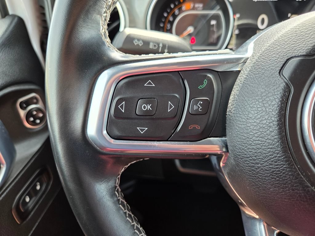 Certified 2022 Jeep Wrangler Unlimited Sahara AWD/4WD image 28
