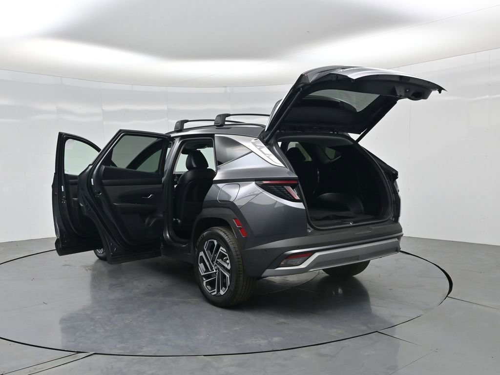 Used 2025 Hyundai Tucson Limited AWD/4WD image 36