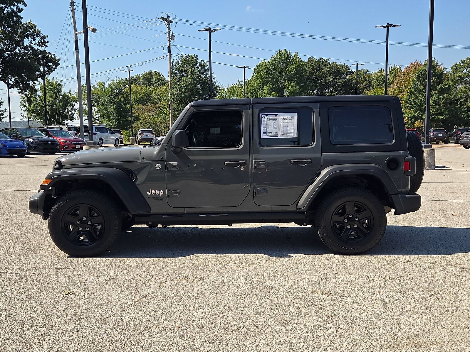 Used 2021 Jeep Wrangler Unlimited Sport AWD/4WD image 4