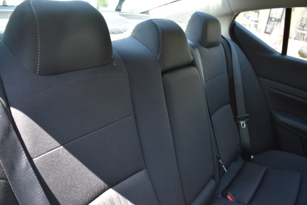 Used 2025 Nissan Altima 2.5 SV image 29