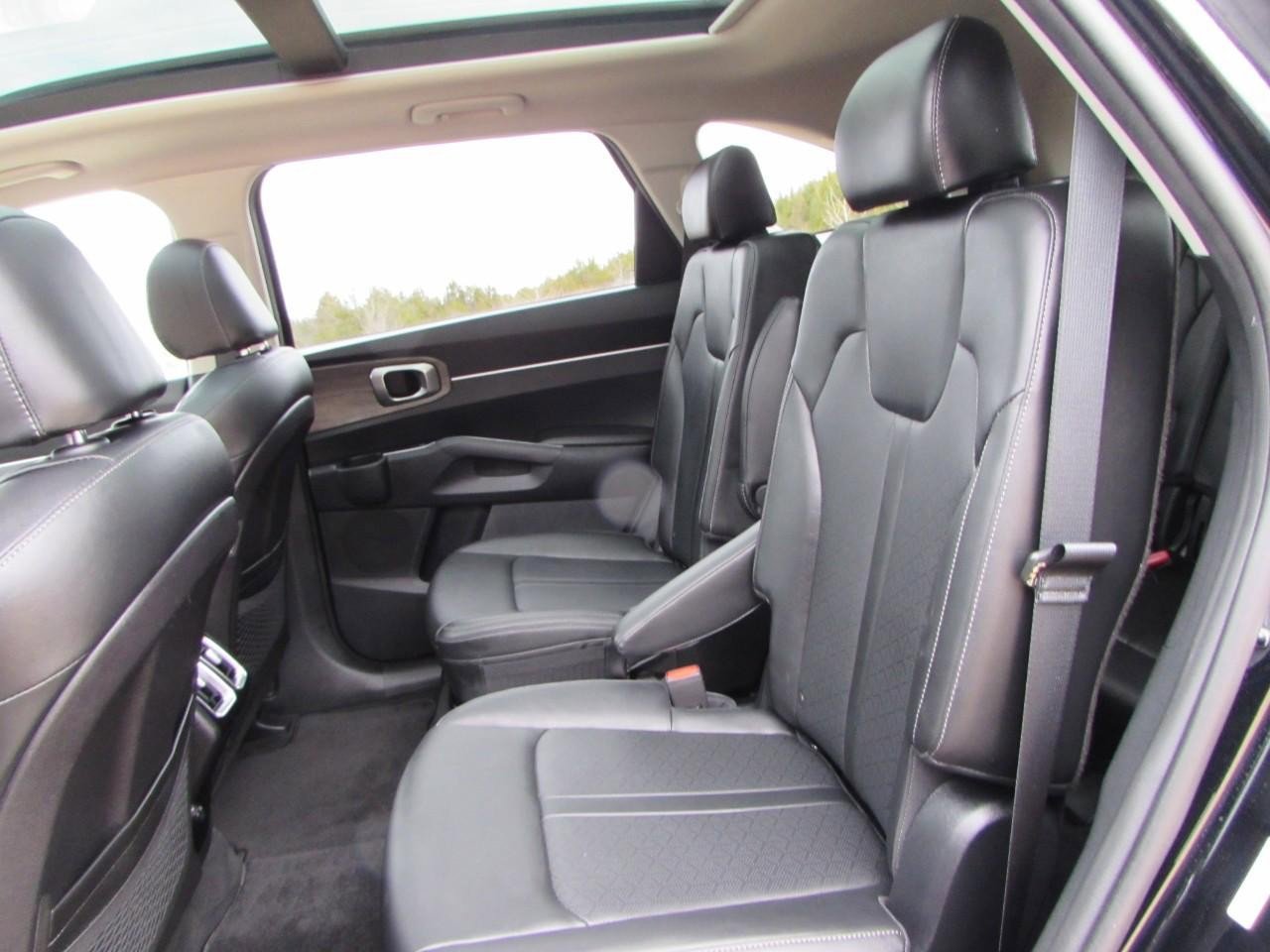 Used 2022 Kia Sorento X-Line EX image 24