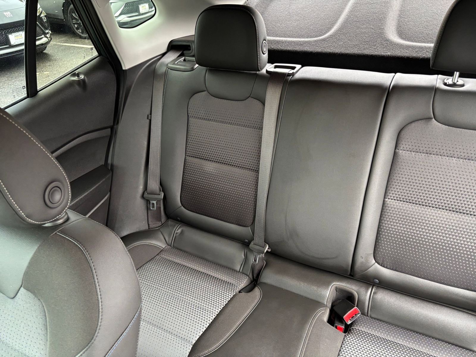 Used 2025 Chevrolet Trax LT image 33