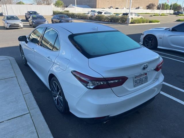 Used 2023 Toyota Camry XLE w/ Navigation Package image 7