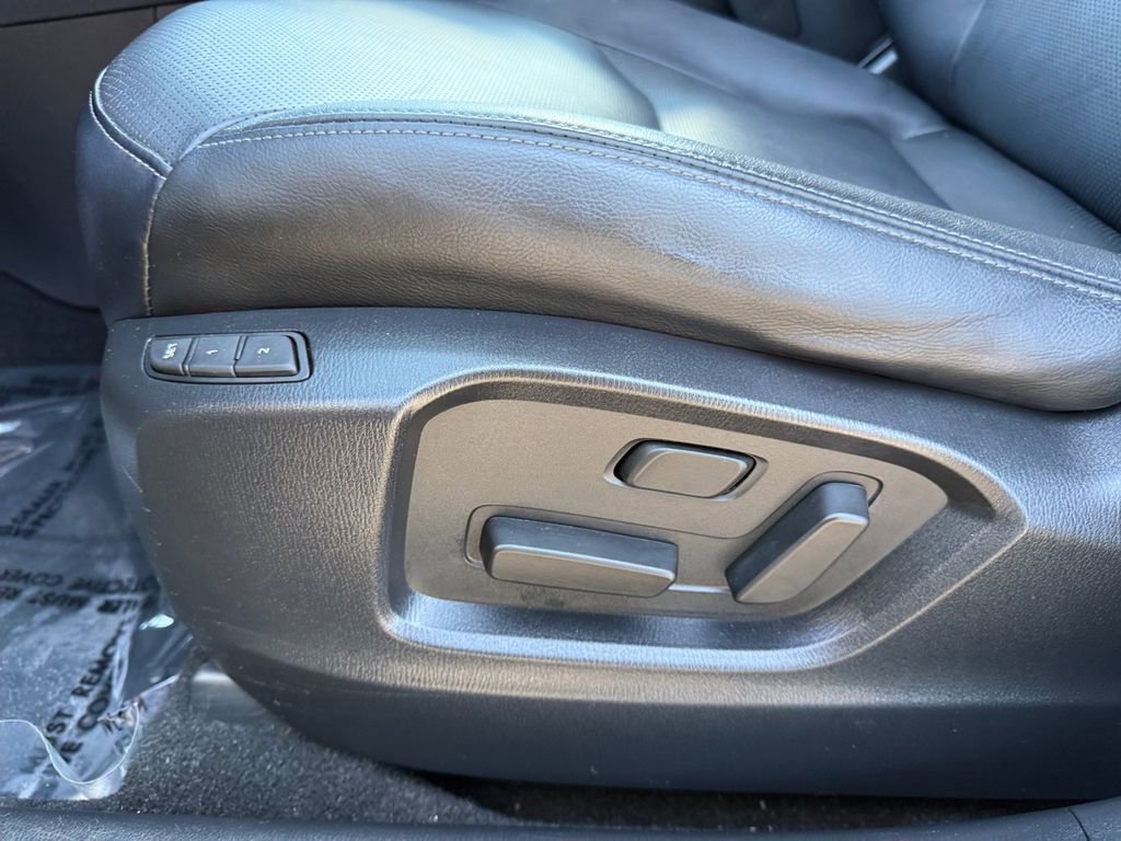 Used 2023 MAZDA CX-9 Touring Plus AWD/4WD image 10