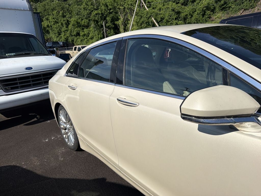 Used 2016 Lincoln MKZ AWD w/ Equipment Group 200A Select image 3