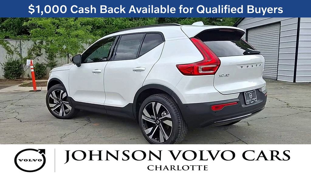New 2026 Volvo XC40 B5 Ultra w/ Protection Package Premier AWD/4WD image 2