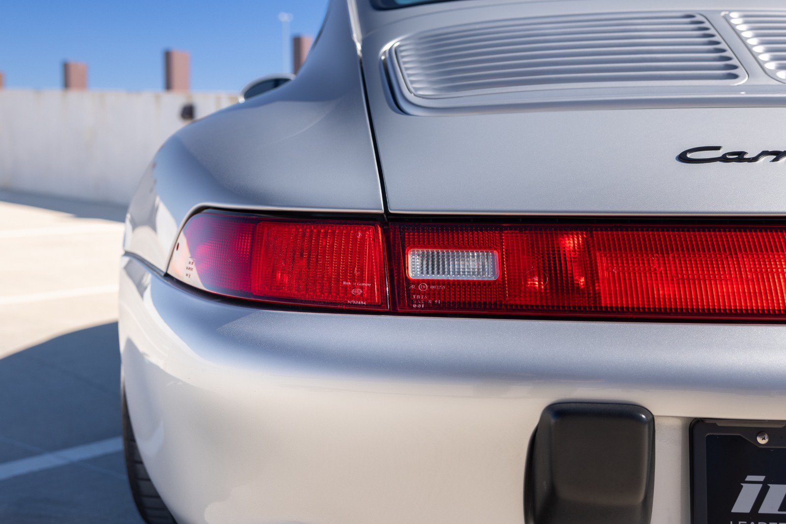 Used 1998 Porsche 911 Carrera S RWD image 34