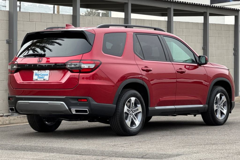 New 2026 Honda Pilot EX-L image 4