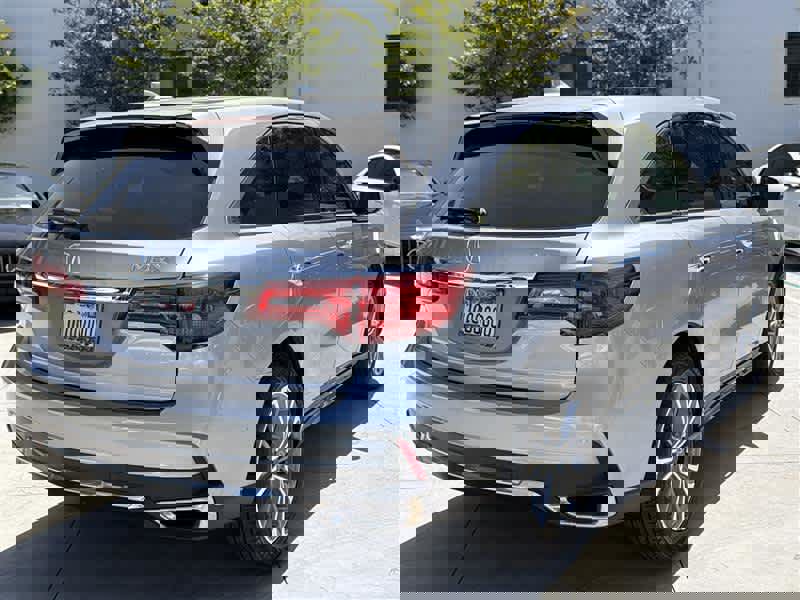 Used 2017 Acura MDX FWD w/ Technology Package image 5