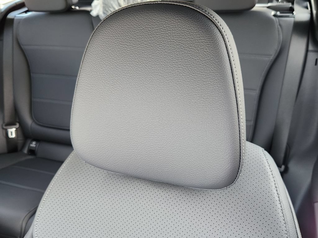New 2026 Mercedes-Benz GLC 300 4MATIC image 14