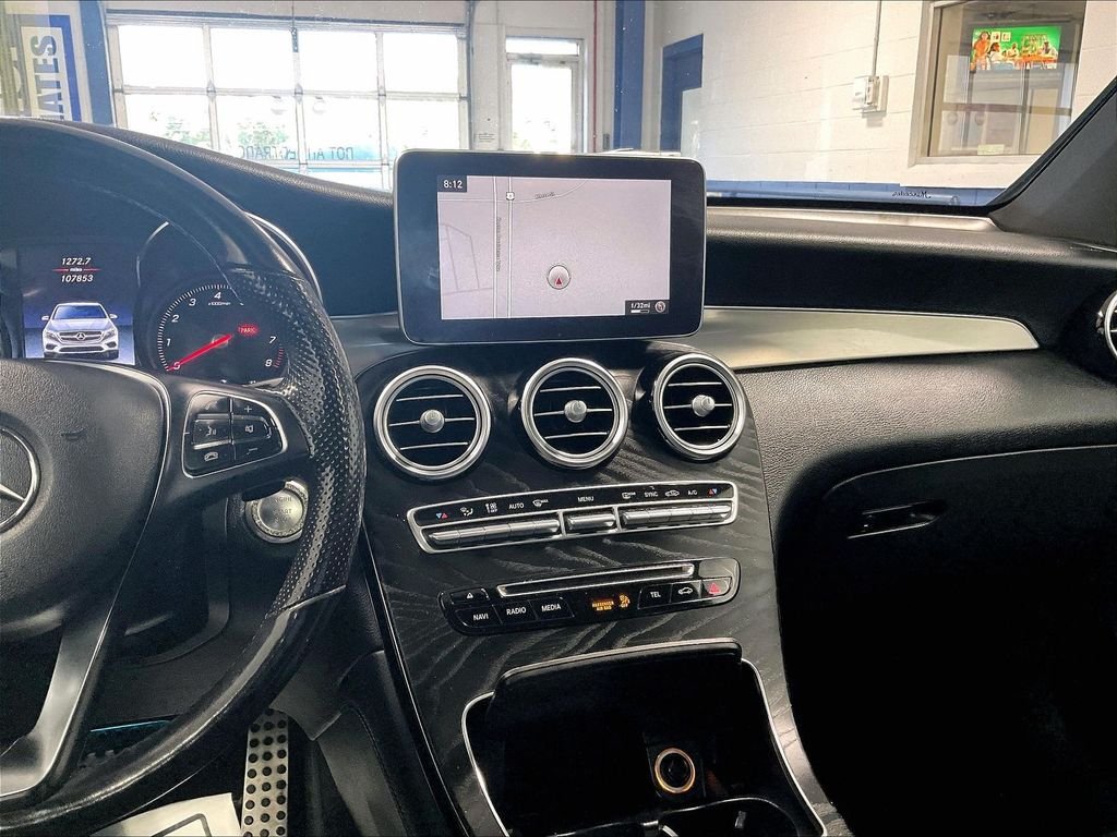 Used 2019 Mercedes-Benz GLC 300 4MATIC Coupe image 18