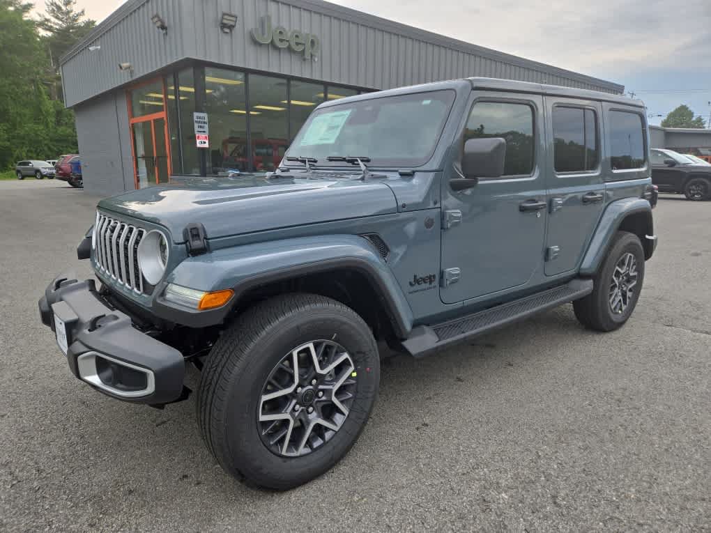 New 2026 Jeep Wrangler Unlimited Sahara AWD/4WD image 8