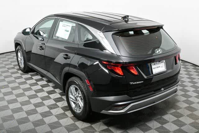 New 2026 Hyundai Tucson SE image 8