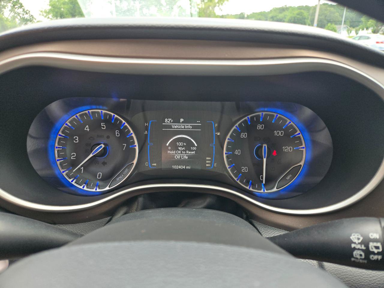 Used 2018 Chrysler Pacifica LX w/ Tire & Wheel Group FWD image 14