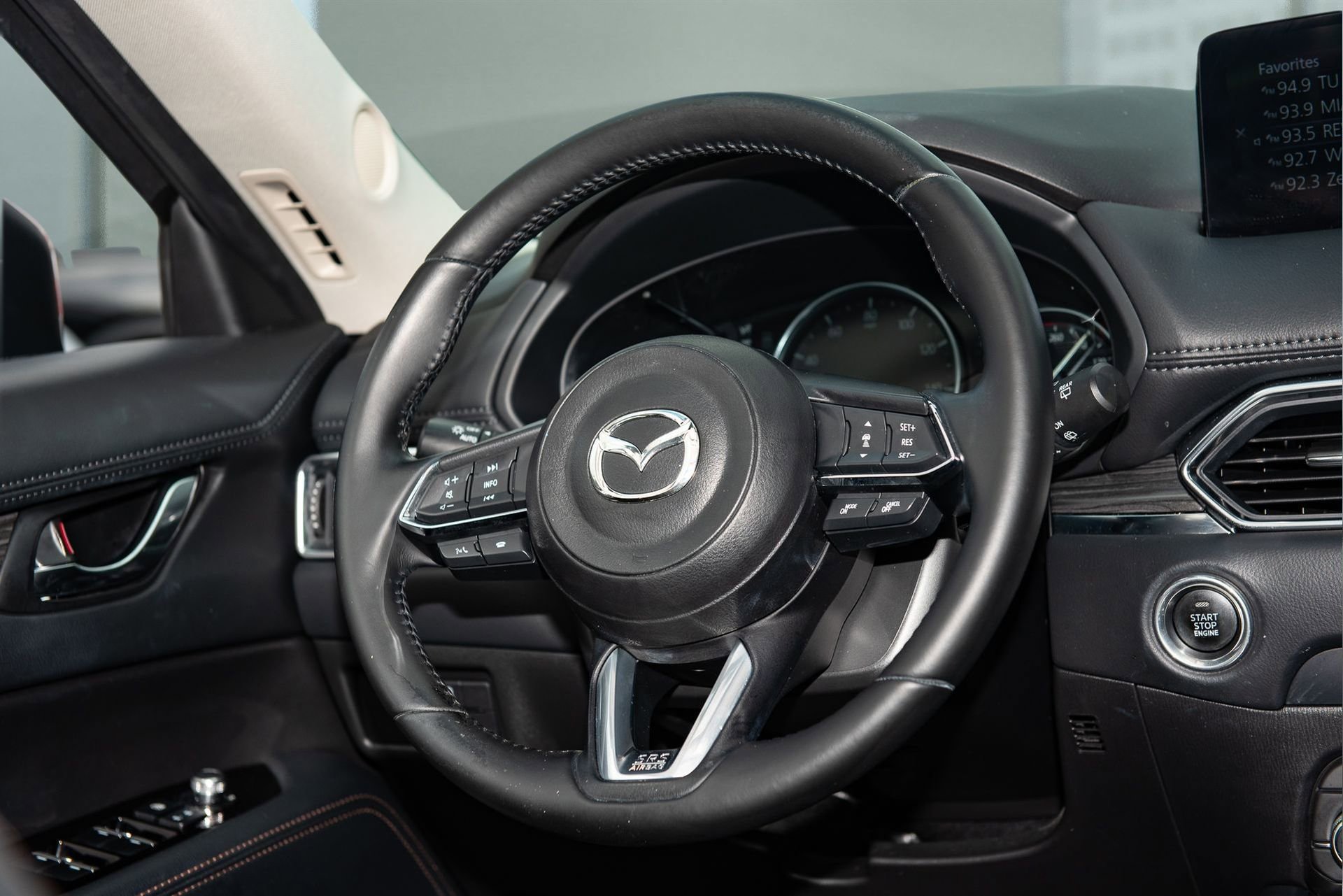 Used 2023 MAZDA CX-5 AWD 2.5 S w/ Premium Package image 20