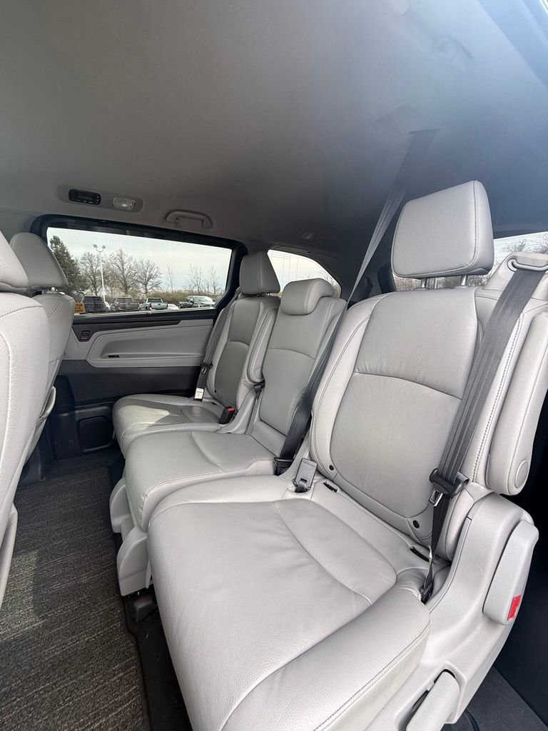 Used 2022 Honda Odyssey EX-L image 6