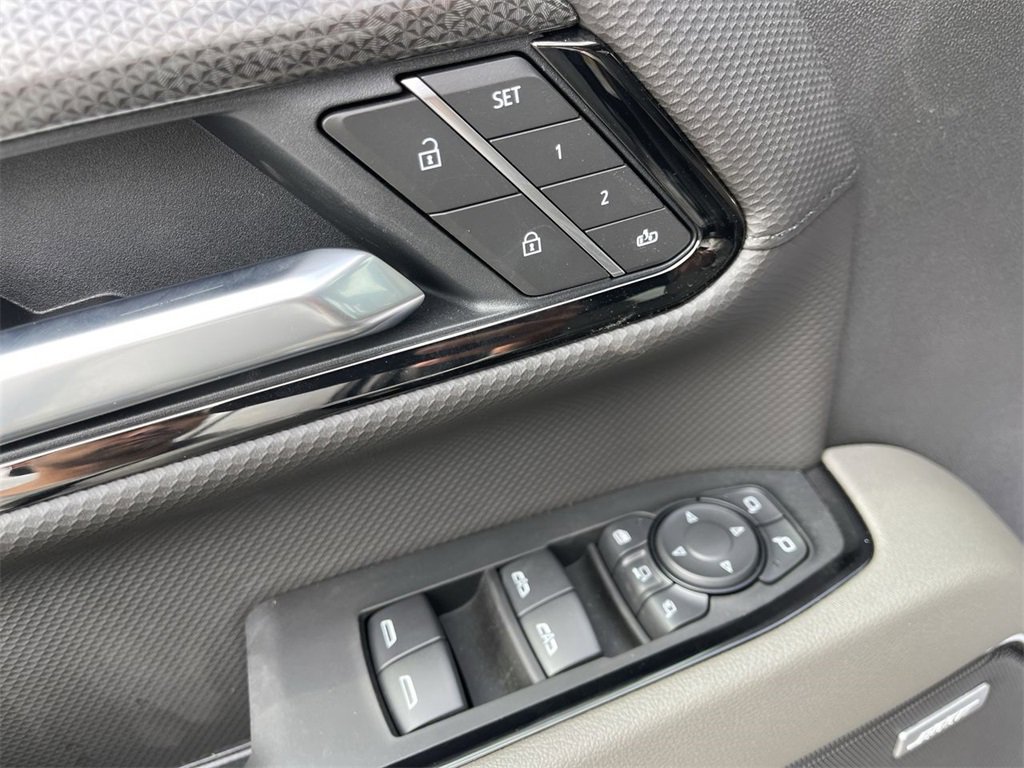 New 2025 Chevrolet Silverado 2500 ZR2 w/ Technology Package image 13