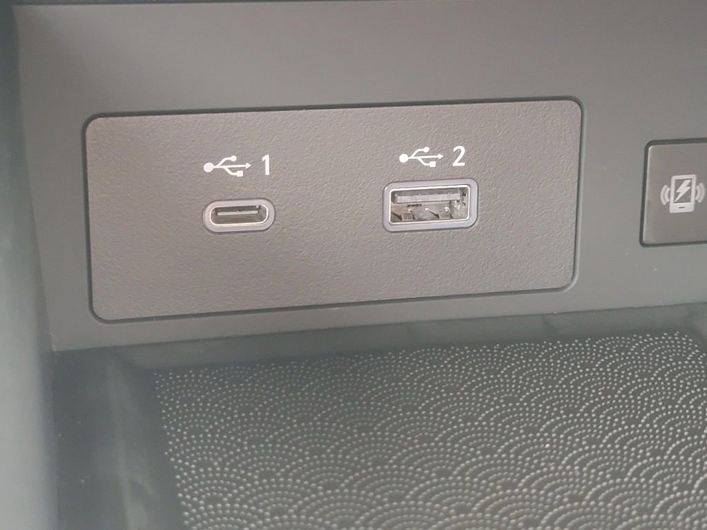 Certified 2025 INFINITI QX60 Pure w/ Cargo Package image 10