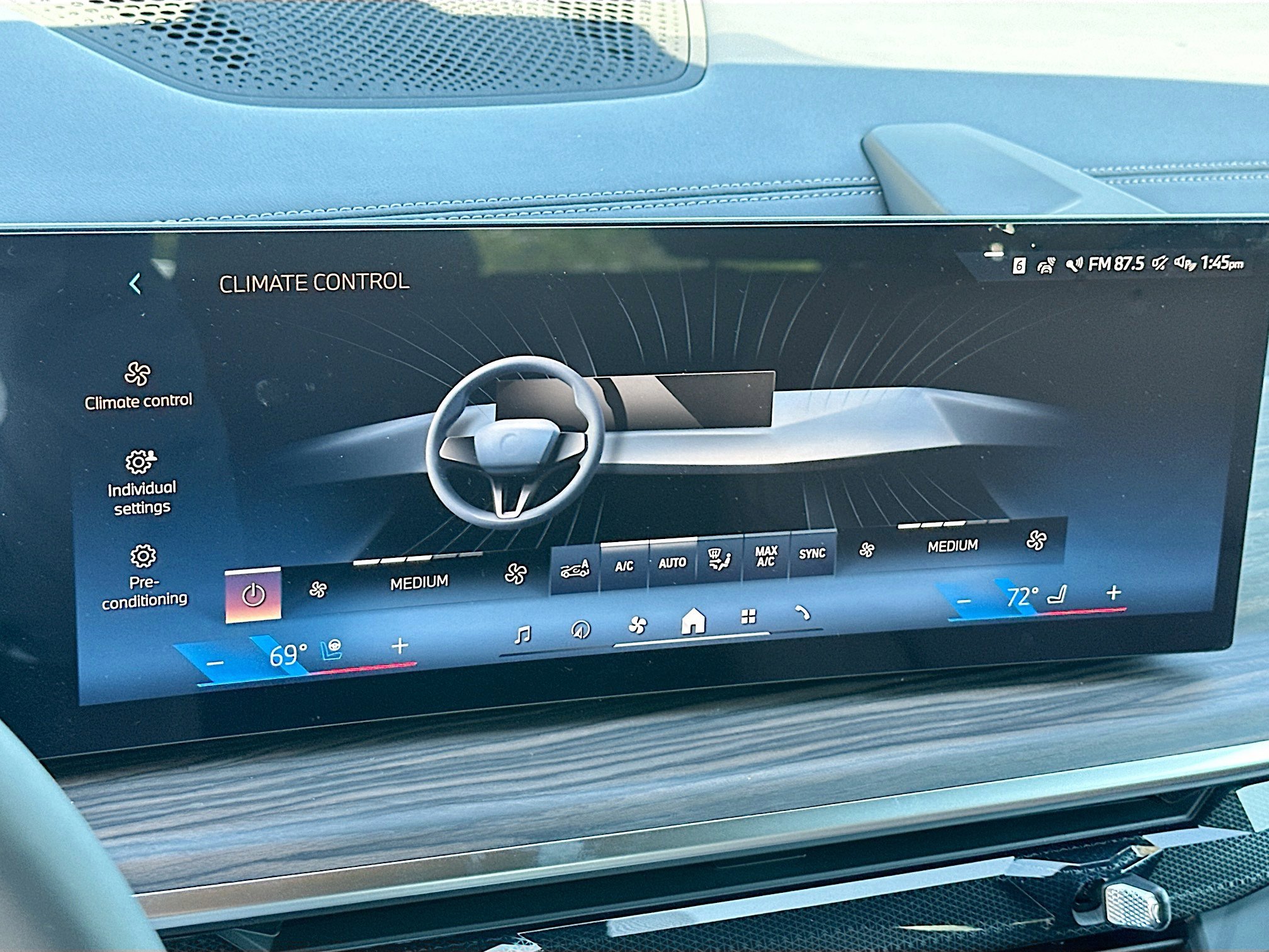 Used 2026 BMW X5 xDrive50e w/ M Sport Package image 13