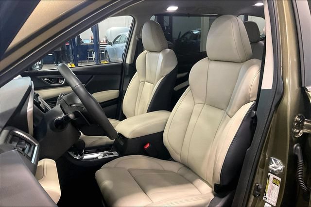 Used 2025 Subaru Ascent Limited AWD/4WD image 25