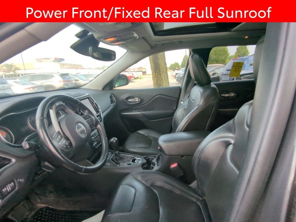 Used 2019 Jeep Cherokee Limited w/ Luxury Group AWD/4WD image 6