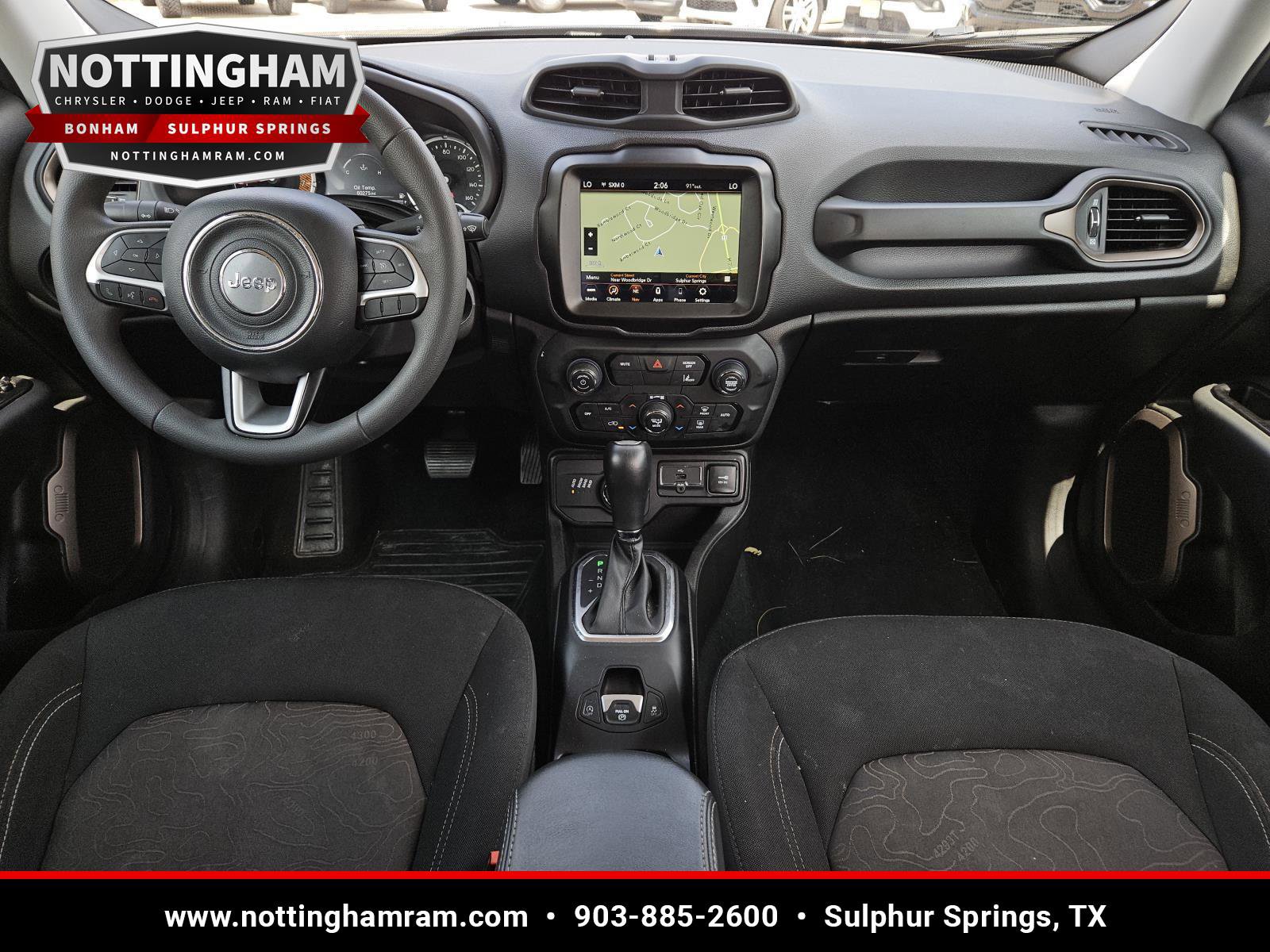 Used 2023 Jeep Renegade Latitude AWD/4WD image 11