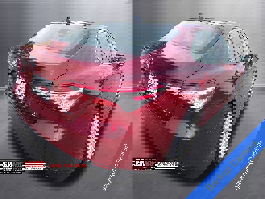 Used 2018 Toyota Camry XSE image 7