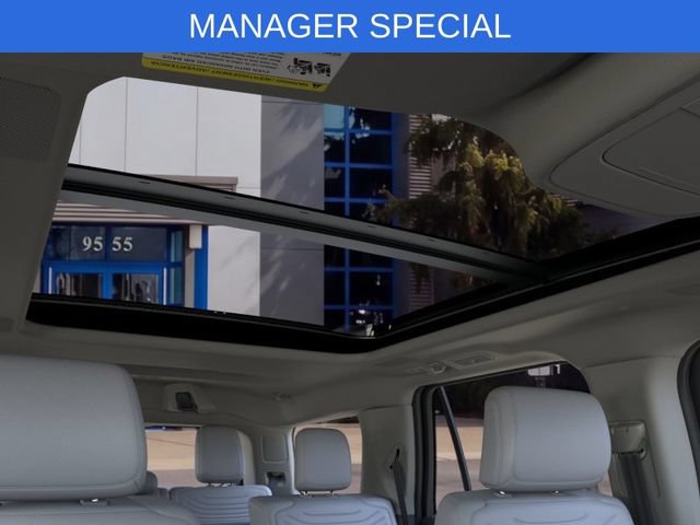 New 2025 Ford Expedition Platinum w/ Platinum Ultimate Package AWD/4WD image 22