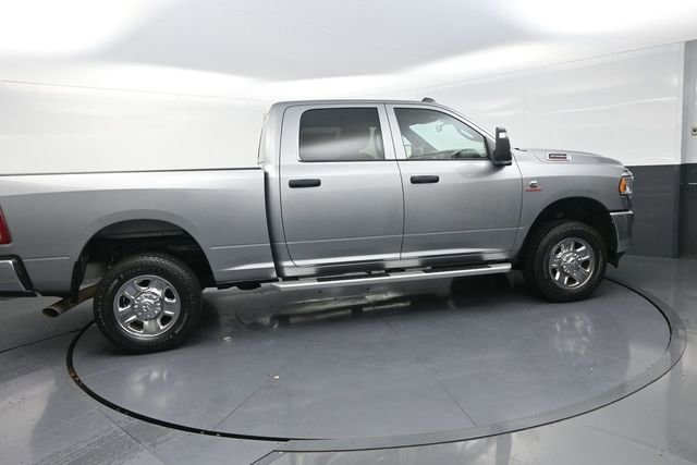 Used 2024 RAM 2500 Tradesman w/ Chrome Appearance Group image 8