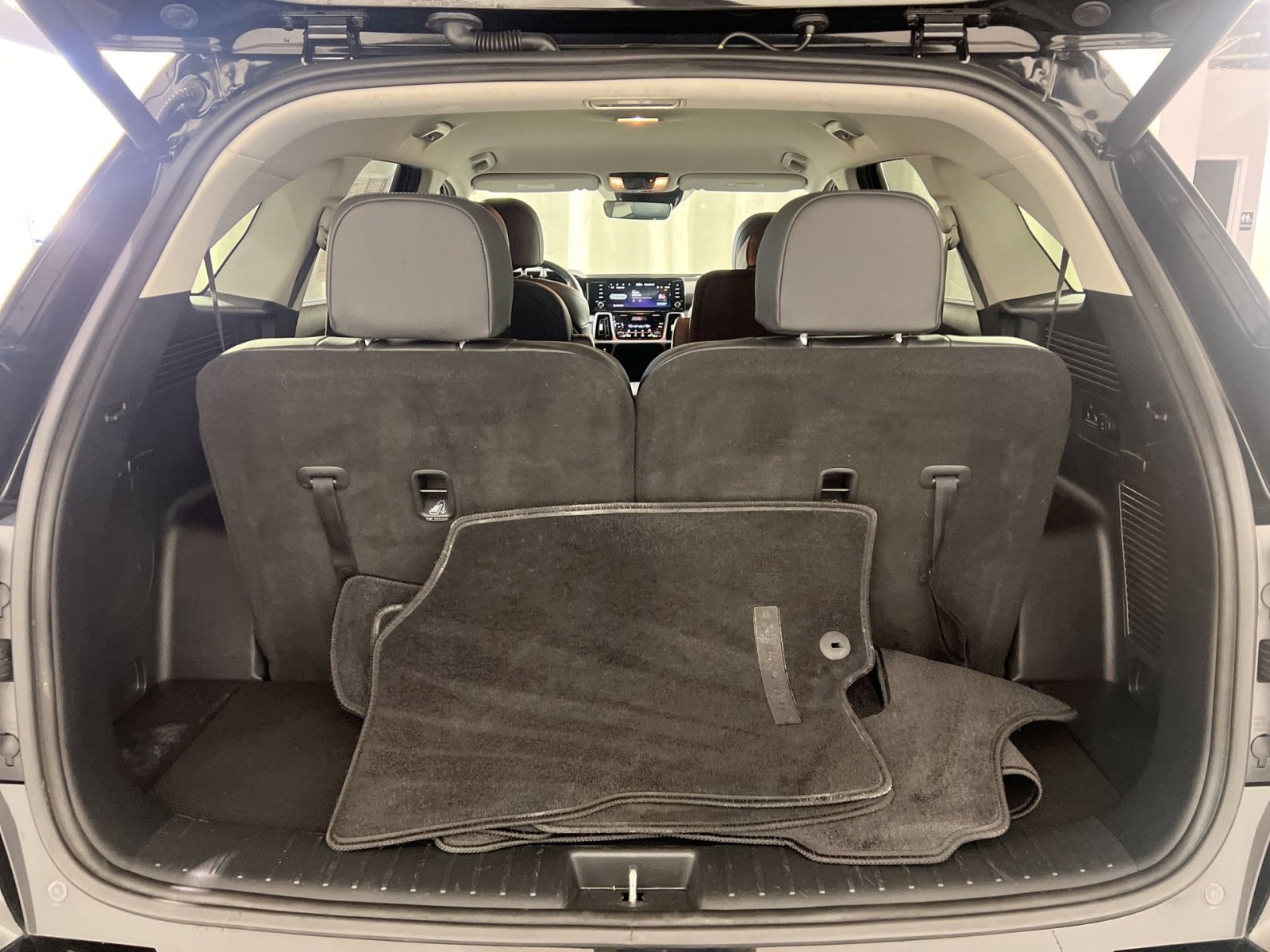 Used 2023 Kia Sorento EX image 23