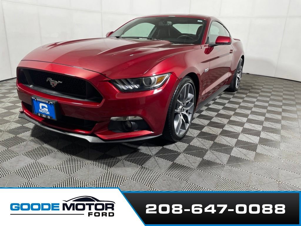 Used 2015 Ford Mustang GT Premium w/ Equipment Group 401A RWD image 4