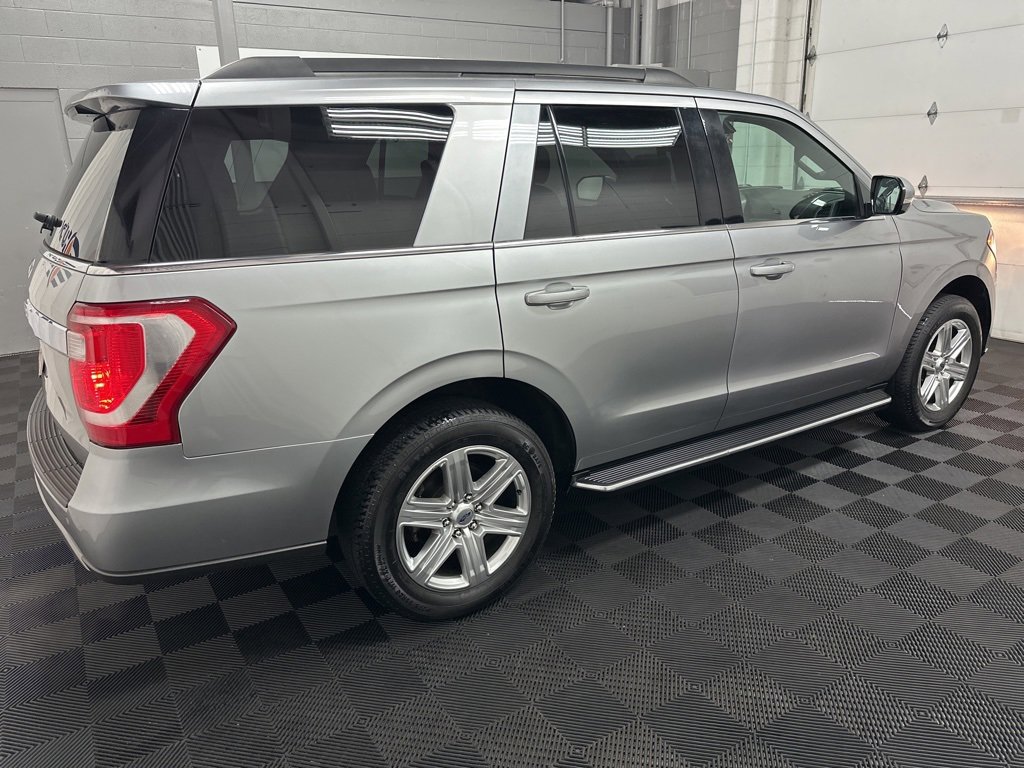 Used 2021 Ford Expedition XLT image 10